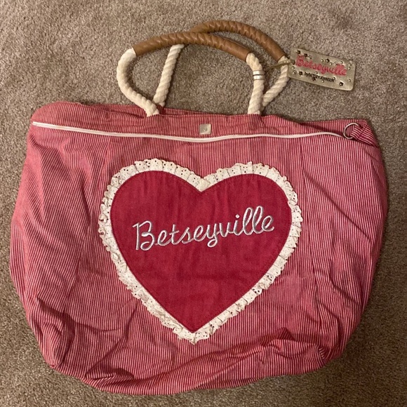 Betsey Johnson Handbags - Betsey Johnson Betseyville Weekender Bag Reversible